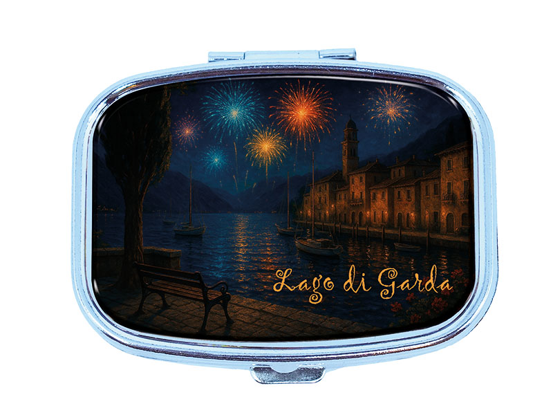 Souvenir Pillendose rechteckig aus Metall Gardasee 6x4,5cm Souvenir Pillendose rechteckig aus Metall Gardasee 6x4,5cm