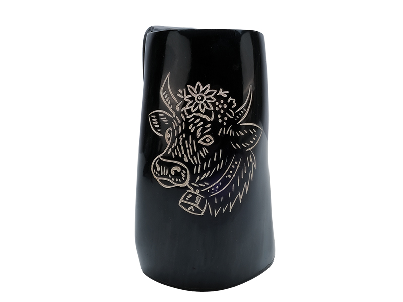 Horn deco jug with cow 15cm