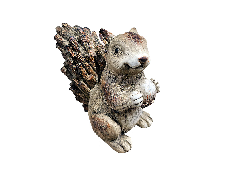 Eichhörnchen Holzoptik aus Poly 6x9x10cm    Eichhörnchen Holzoptik aus Poly 6x9x10cm