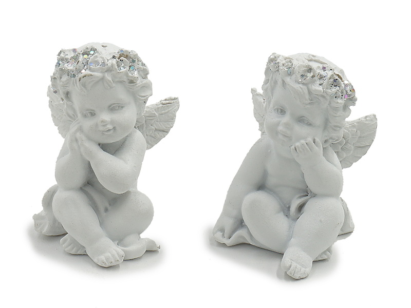 17521 Poly Engel mit Blumenkranz