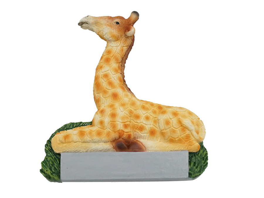 17806-0 Poly Magnet Giraffe