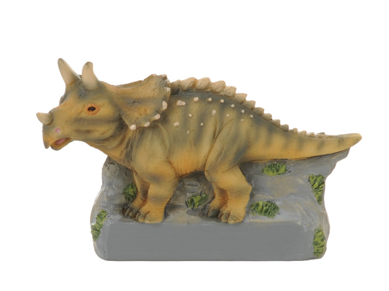 17955-0 Poly Magnet Triceratops