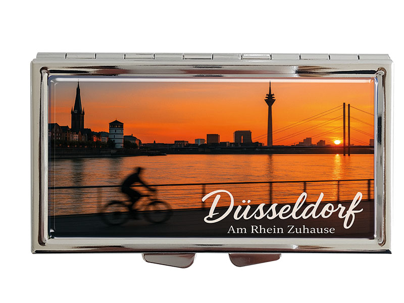 Souvenir Pillendose Düsseldorf aus Metall  8,5x4,5cm