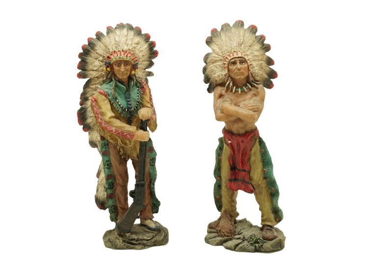 15818 Poly Indianer stehend