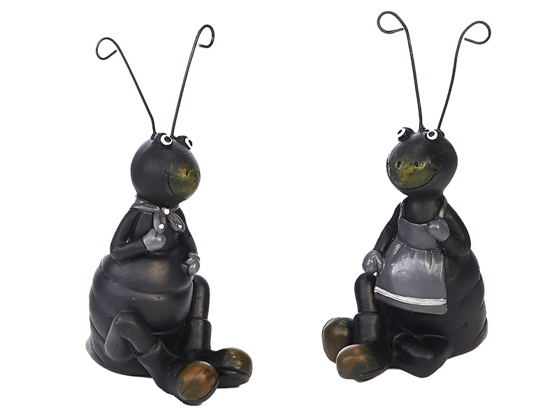 15952 Poly Ameise sitzend