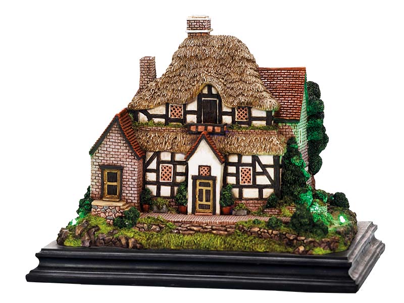 13986 Poly Haus auf Sockel