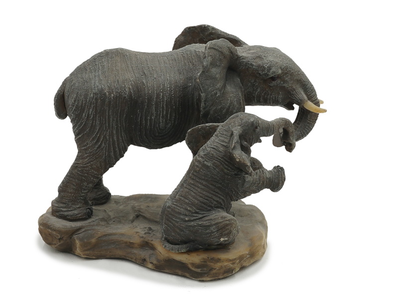 17525 Poly Elefant mit Kalb