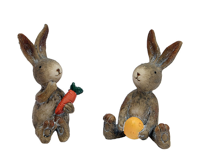 Hase mit Ei und Karotte aus Poly, 4,5x4,5x9cm   