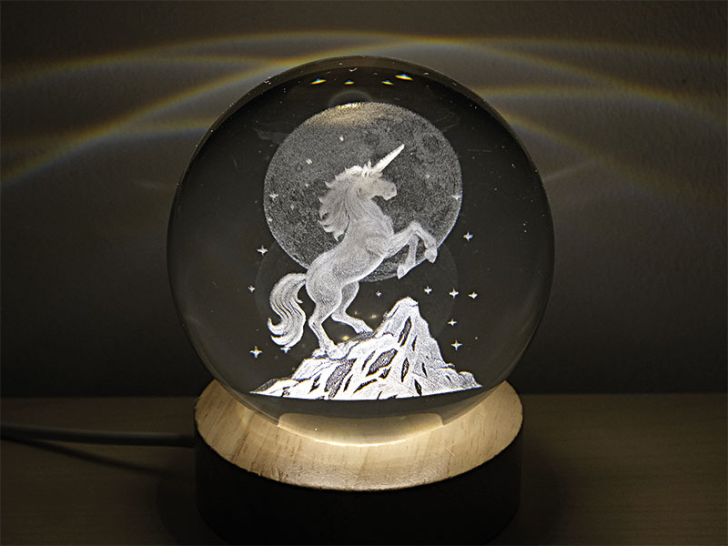 Tischlampe aus Glas mit Einhorn Ø8x10cm