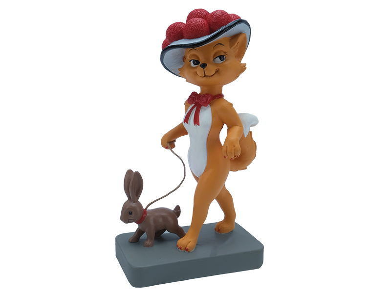 Poly fox "BOLLIE" with rabbit 9x6x15,5cm Poly fox "BOLLIE" with rabbit 9x6x15,5cm