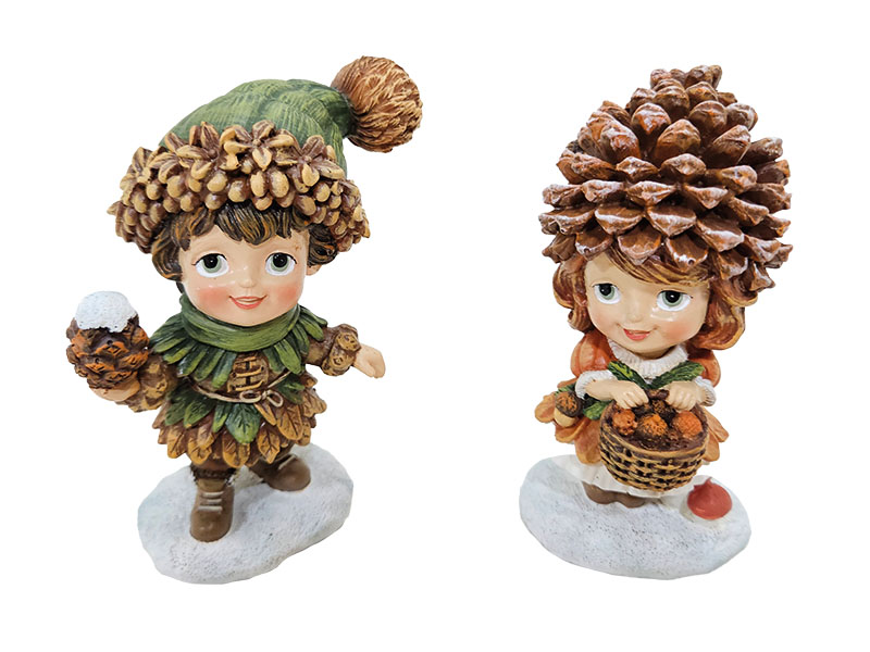 Zapfenkinder mit Korb und Tannenzapfen aus Poly 7x5x11cm   