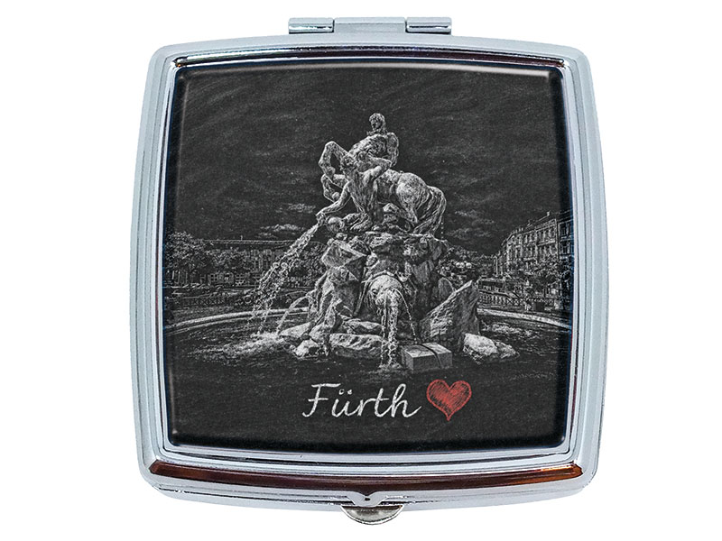 Souvenir metal pillbox Fürth 6x5,5cm
