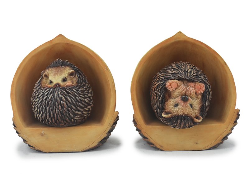 17545 Poly Igel in Eichel