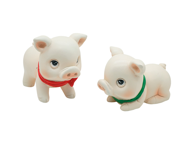 Schwein mit Halsband aus Poly 6,5x4x5cm    Schwein mit Halsband aus Poly 6,5x4x5cm